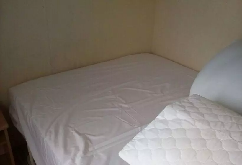 ホテル Stunning 3bed Caravan In Camber Kitesurf Family