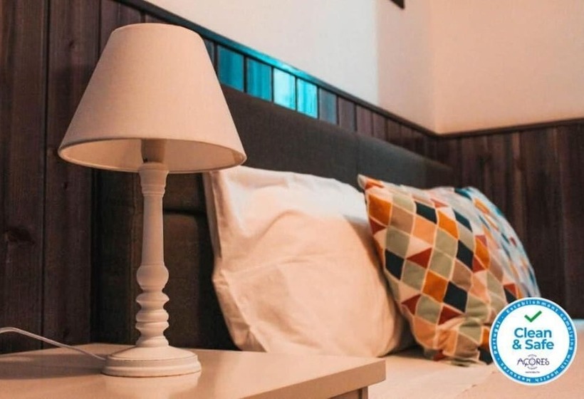 پانسیون Vintage Place  Azorean Guest House