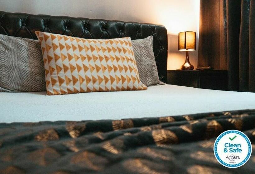 پانسیون Vintage Place  Azorean Guest House