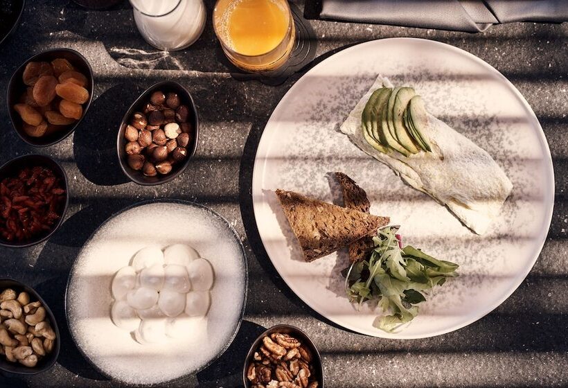 Hotel Magma Resort Santorini, In The Unbound Collection By Hyatt