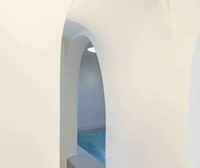هتل Utopia Suites Santorini