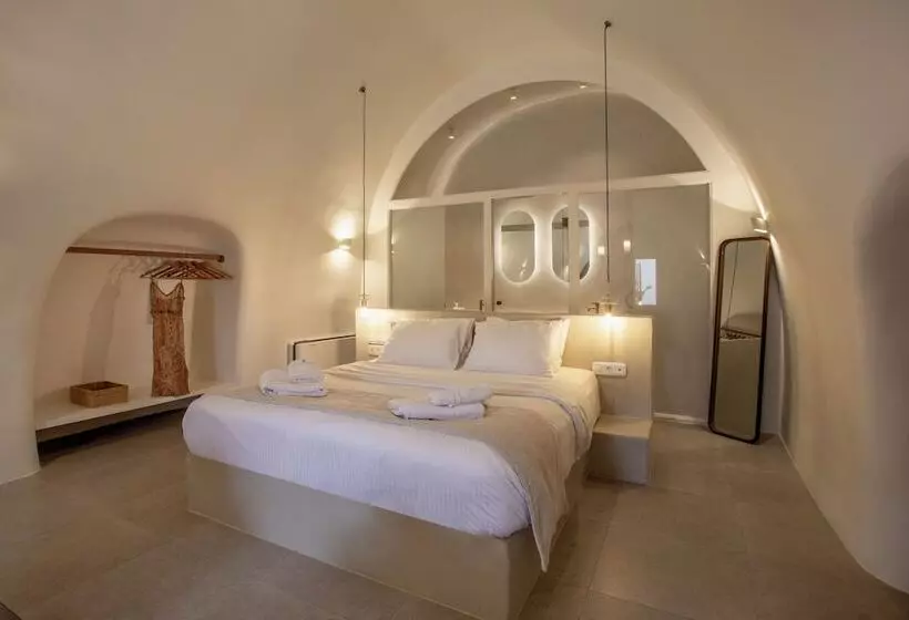 هتل Utopia Suites Santorini