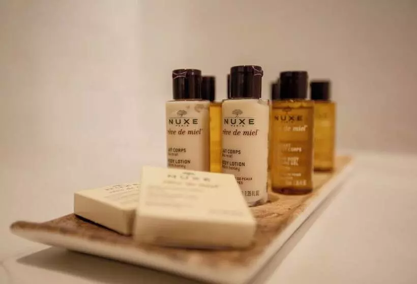 هتل Utopia Suites Santorini