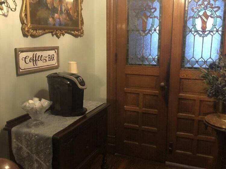 Trails End Bed And Breakfast