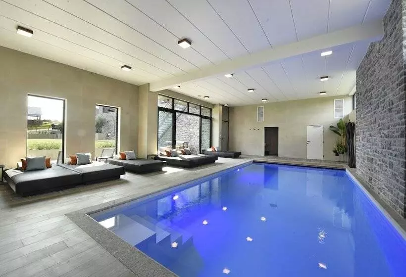 ホテル Durbuy Suites