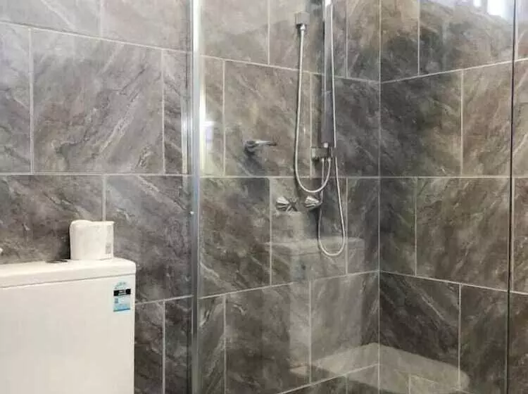 Motelli Statesman Motor Inn