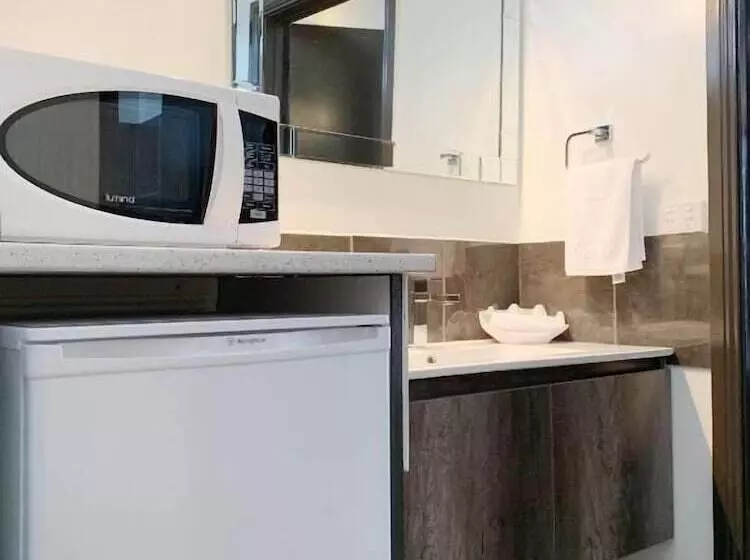 Motelli Statesman Motor Inn