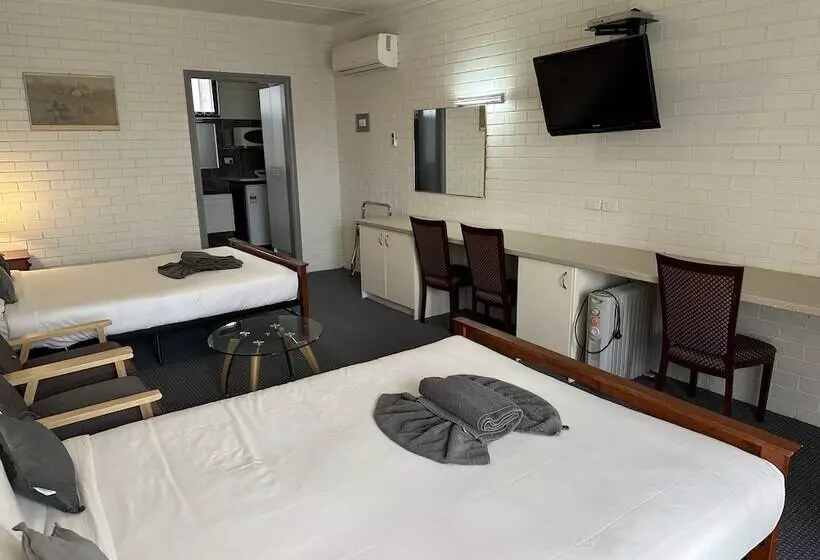 Motelli Statesman Motor Inn