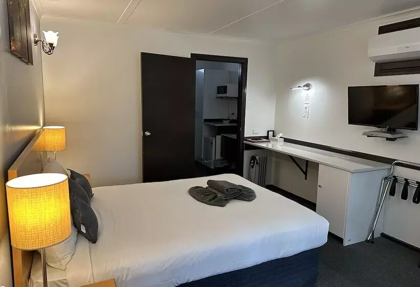 Motelli Statesman Motor Inn