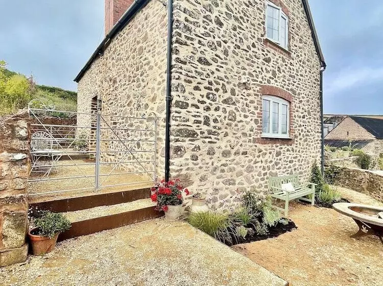 Slowley Farm Cottage