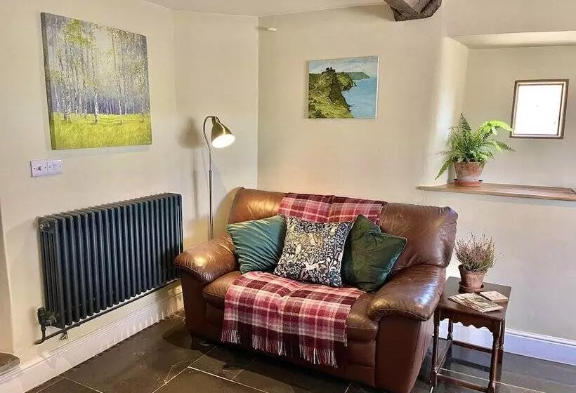 Slowley Farm Cottage