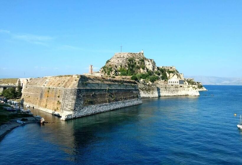 Anemomylos Lefkimmi Luxus Suites Boutique Hotel & Pool