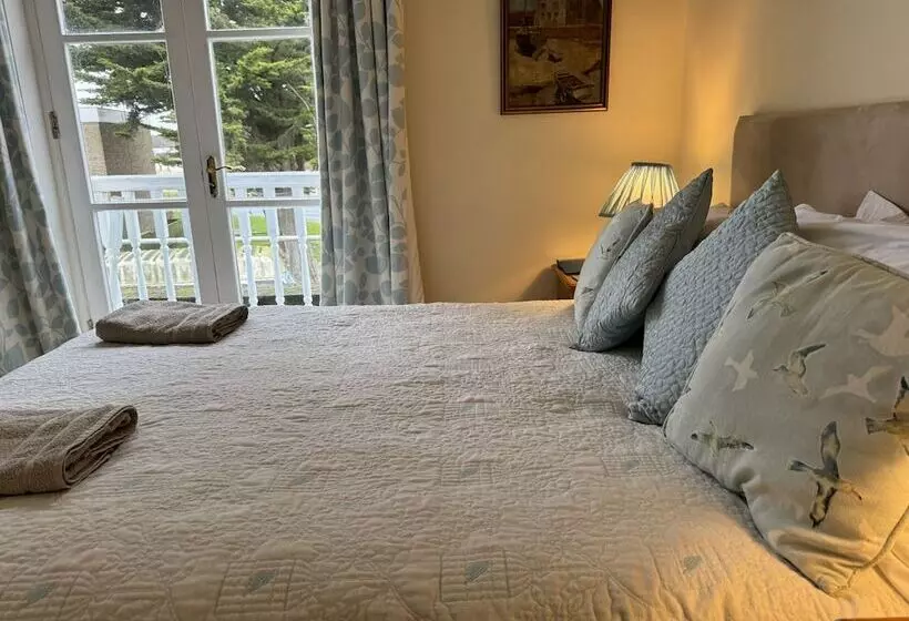 Aamiaismajoitus (B&B) The Pilot Boat Inn