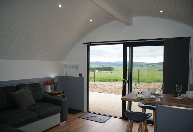 Hotelli Hillhead Hideaways