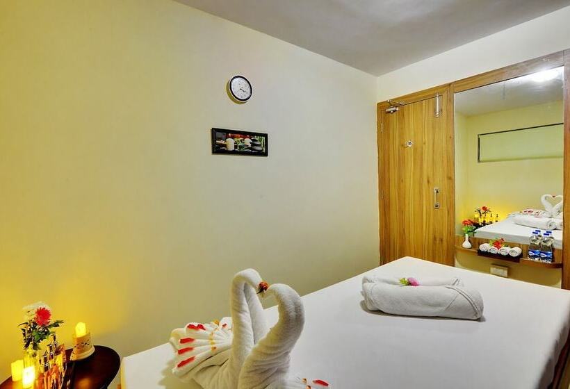 Hotel Padmini Bagh Resort By Inventree, Udaipur