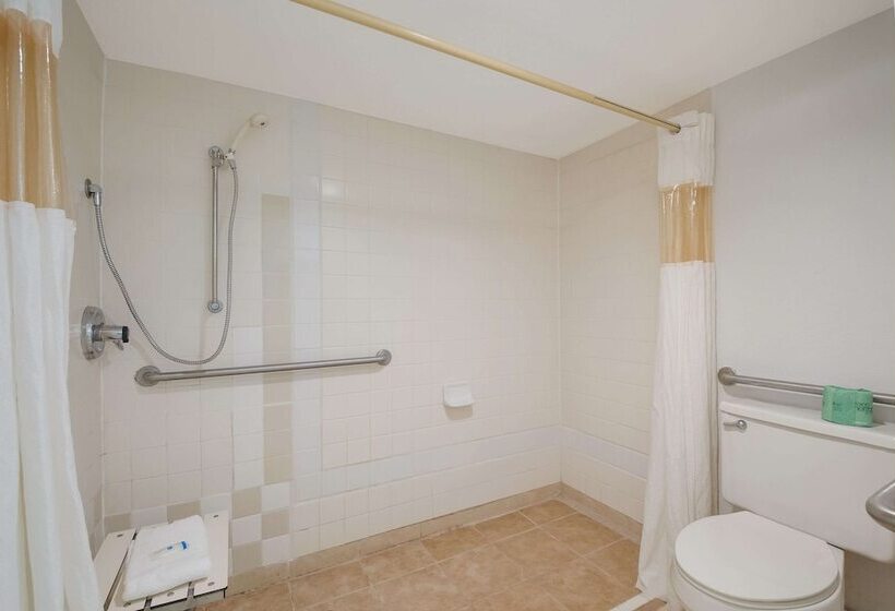 Отель Rodeway Inn Cleveland Tn I 75