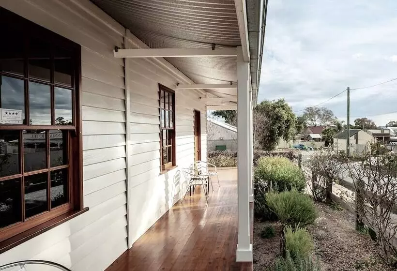 Majatalo Telegraph Station