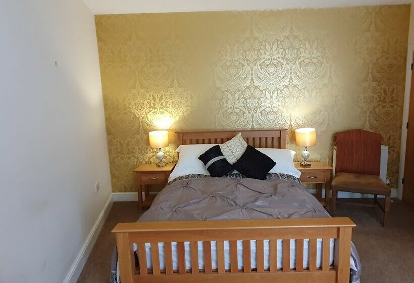 مبيت وإفطار The George At Ashley