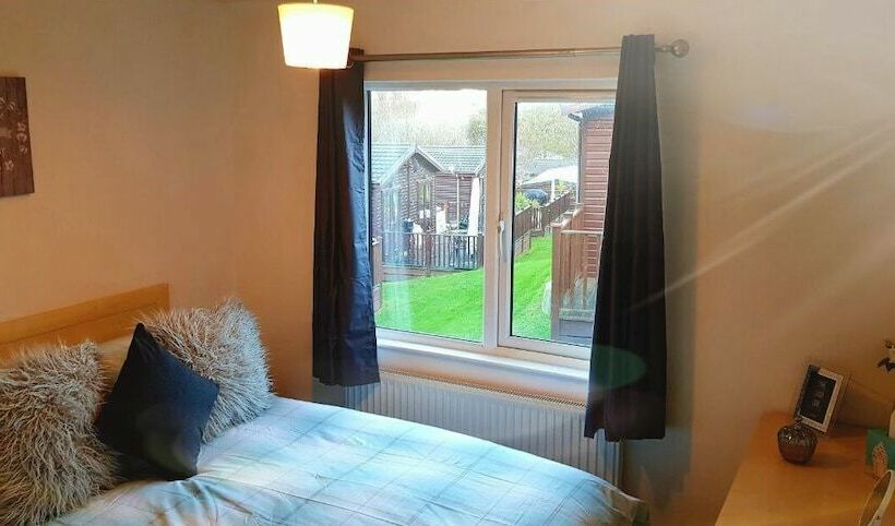 Hotel Brambles Holiday Lodges