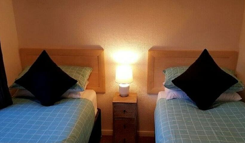 Hotel Brambles Holiday Lodges