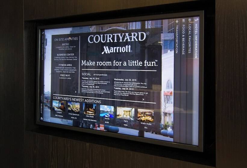 호텔 Courtyard By Marriott Titusville Kennedy Space Center