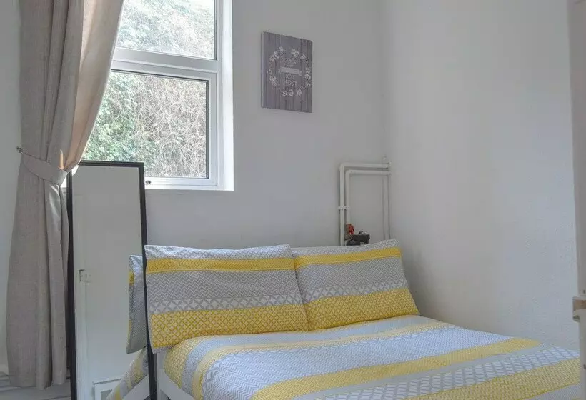 レジデンス Charming 3bed House In Central Nottingham