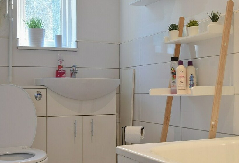 إقامة Charming 3bed House In Central Nottingham