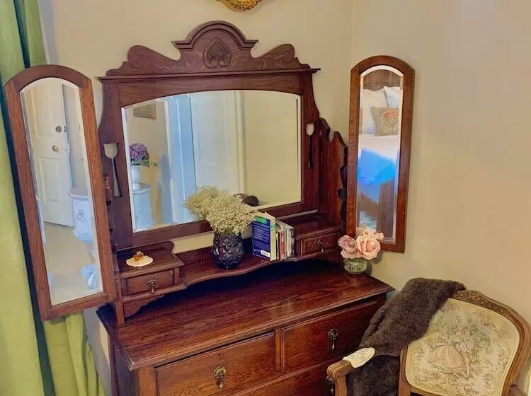 Aamiaismajoitus (B&B) The Beaumont House Natchez