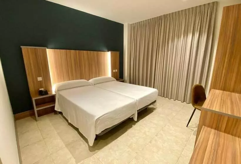 ホテル Camino Real