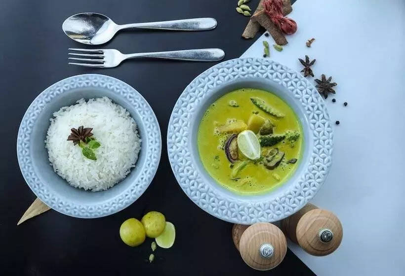 ホテル Radisson Red Chandigarh Mohali