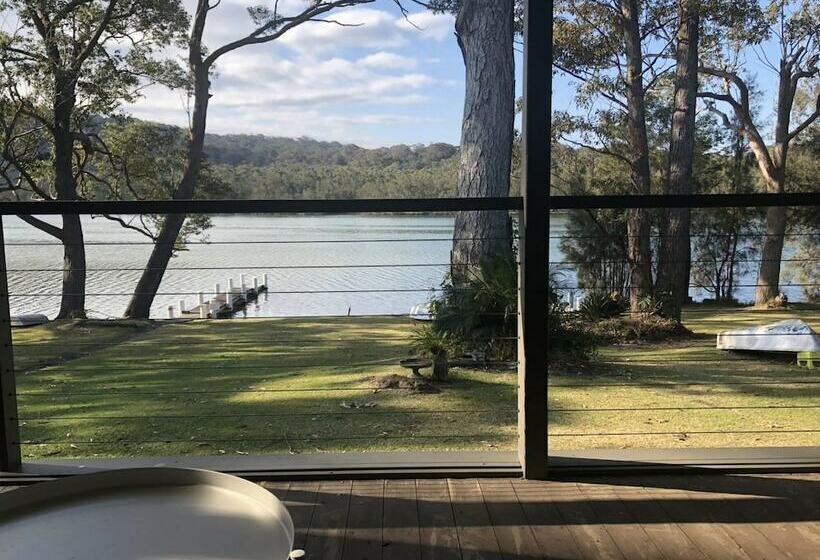 Lakes Edge Lake Conjola