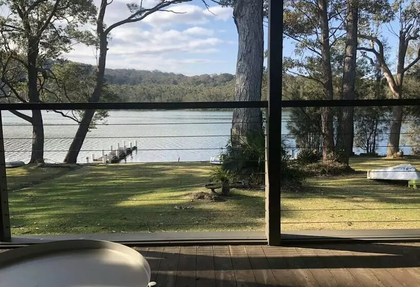 Lakes Edge Lake Conjola