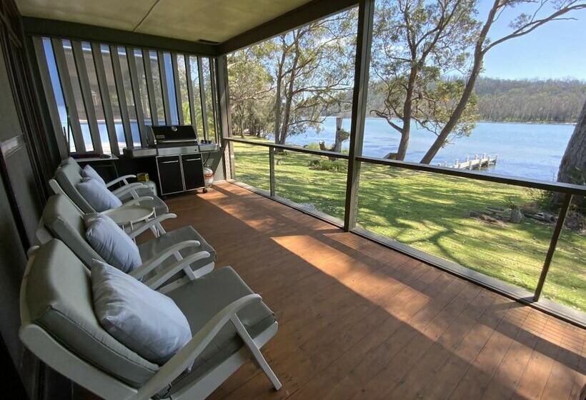 Lakes Edge Lake Conjola