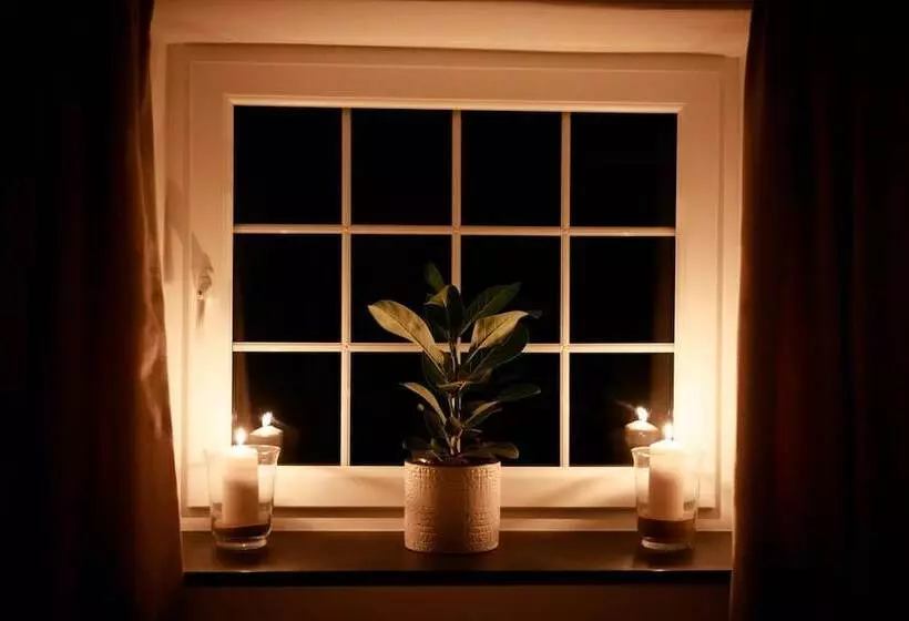 Luxury Thatched Country Cottage   Dartmoor, Devon