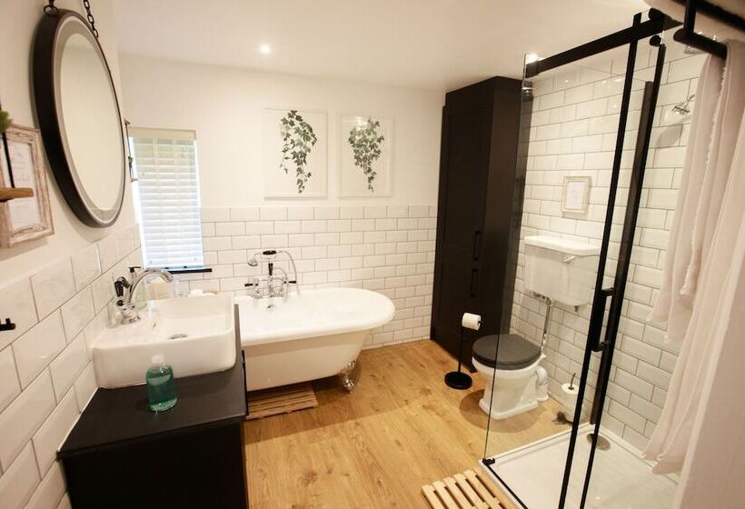 Luxury Thatched Country Cottage   Dartmoor, Devon