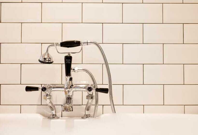 Luxury Thatched Country Cottage   Dartmoor, Devon