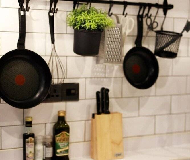 Luxury Thatched Country Cottage   Dartmoor, Devon