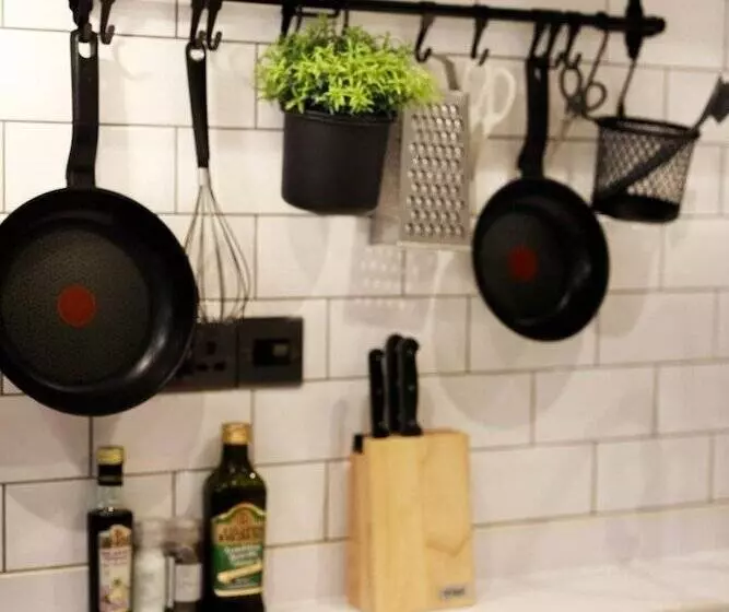 Luxury Thatched Country Cottage   Dartmoor, Devon