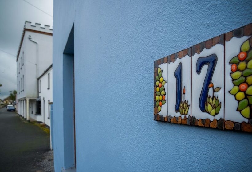 Angle Adventures   4 Bed Cottage   Angle