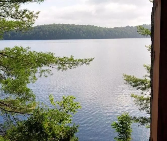 Aamiaismajoitus (B&B) Gite Du Grand Peintre Gordon Harrison