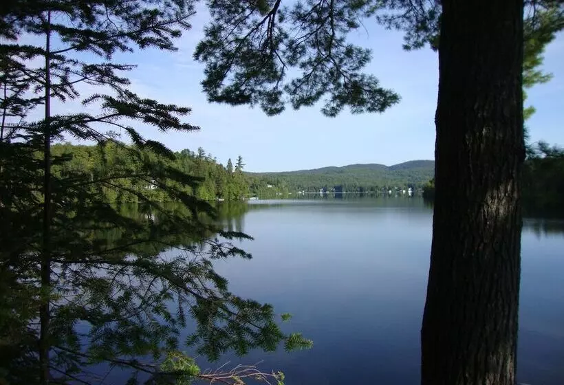 Aamiaismajoitus (B&B) Gite Du Grand Peintre Gordon Harrison