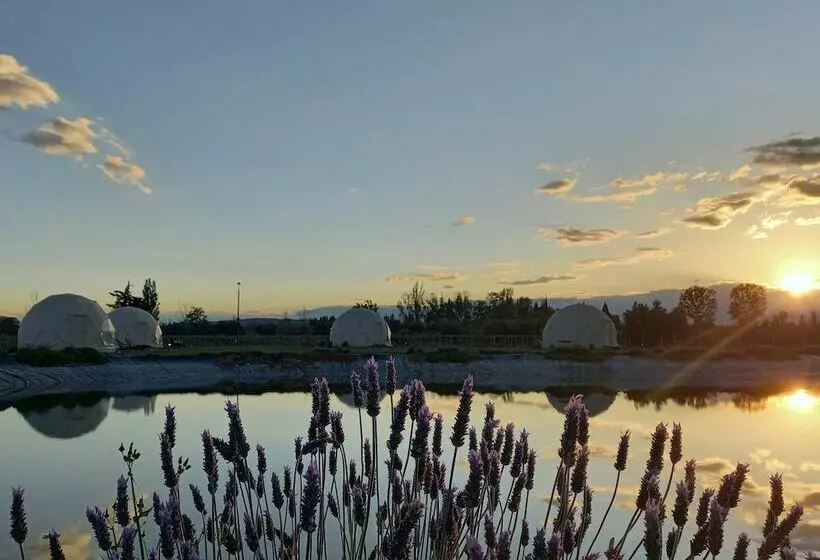 ホテル Glamping Meraki