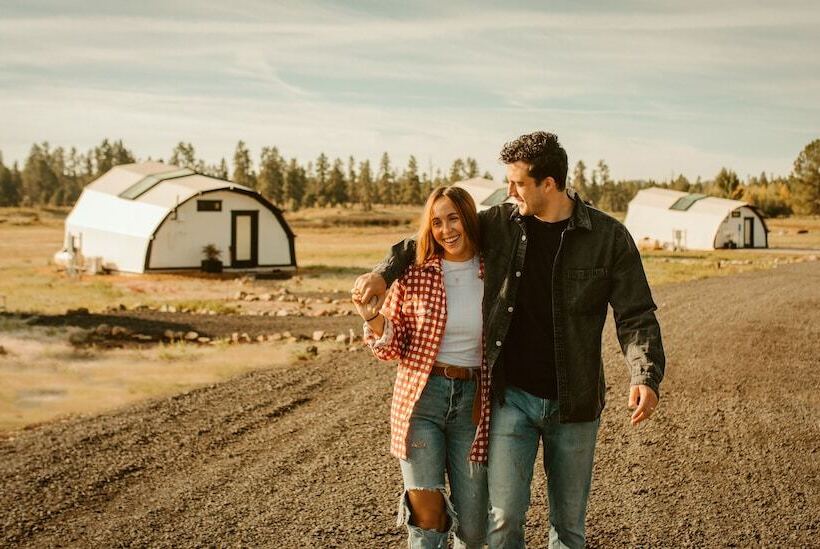 乡村酒店 Backland