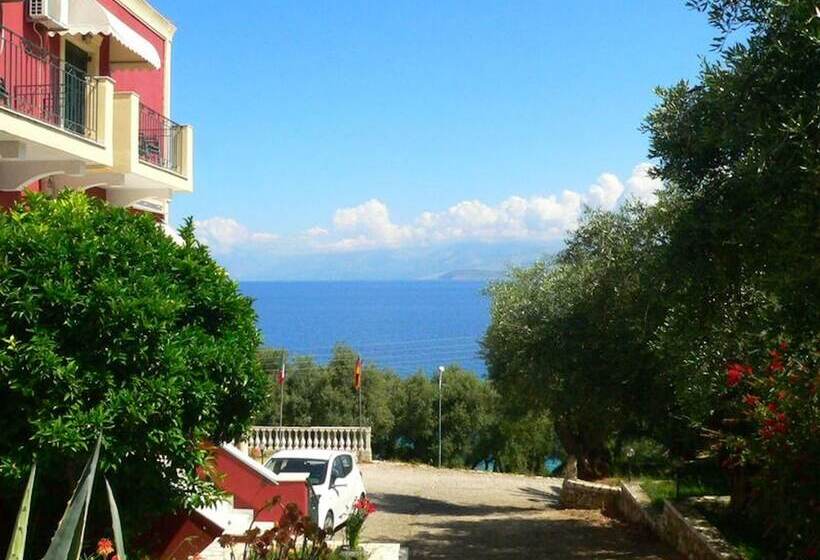 펜션 The Quality And Hospitalityof Apraos Bay Hotel Has Been Identified