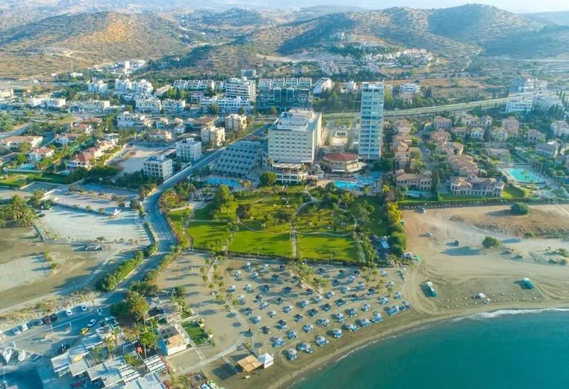 The Tower At St Raphael Resort