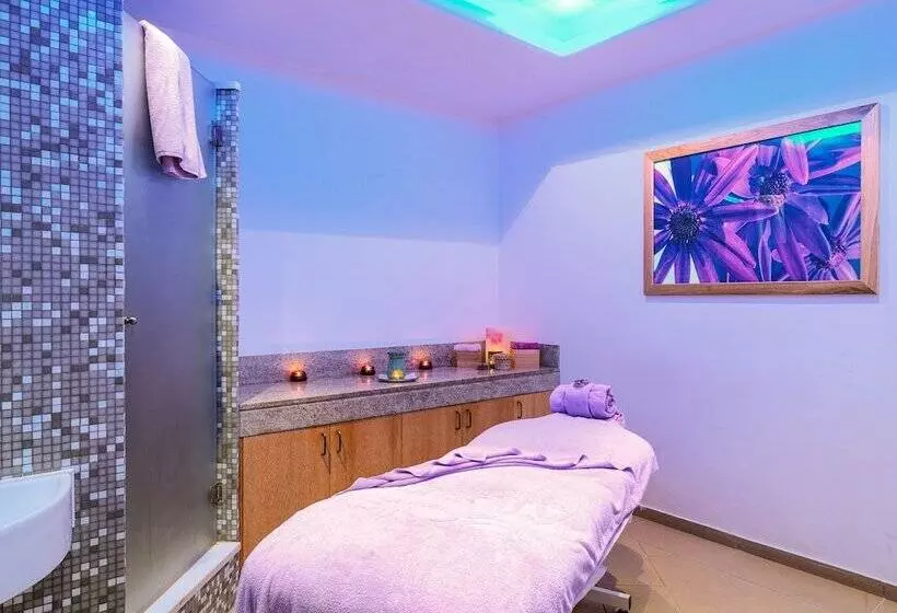 The Tower At St Raphael Resort