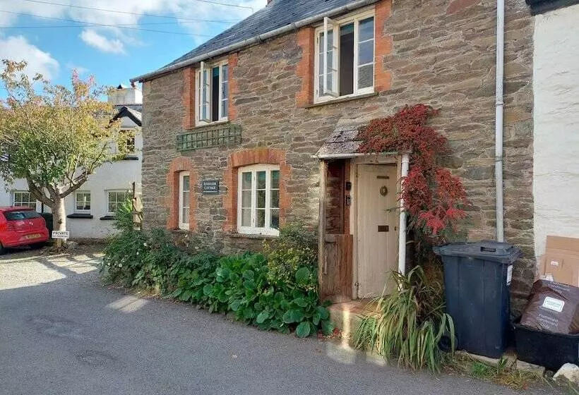 Riverside Cottage Brendon