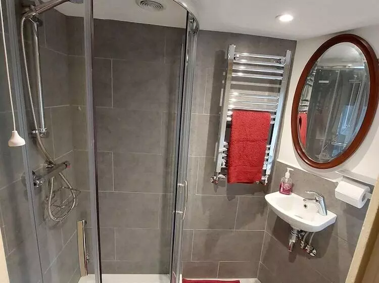 Riverside Cottage Brendon