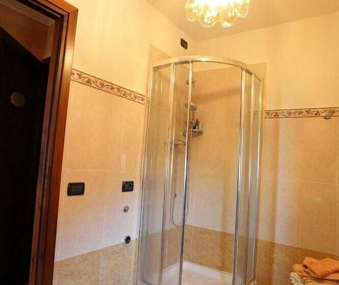 펜션 Oasi Castellodilerma Nel Monferrato Panoramico Park Room