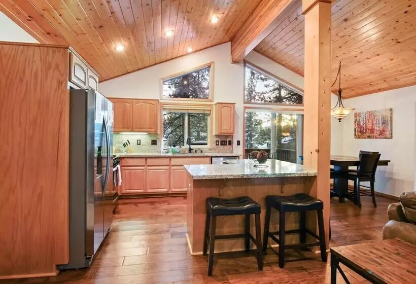 Quaking Cabin Gas Bbq & Amenities Access!